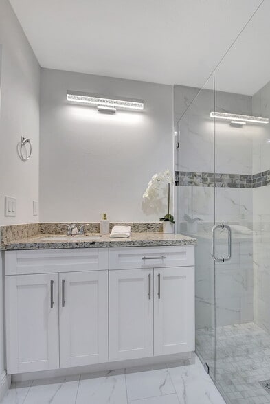 More Photos Of 3871 Patio Ct, Lake Worth Apartments For Sale