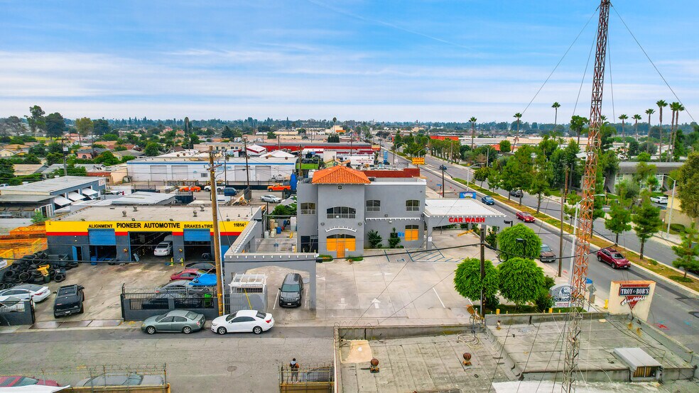 More Photos Of 16000 Pioneer Blvd, Norwalk Carwash For Sale