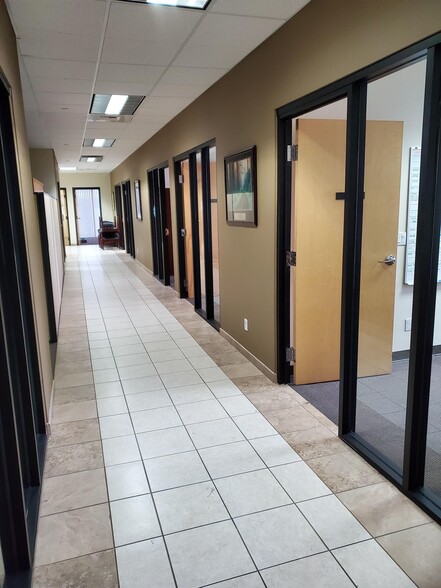 More Photos Of 4470 Yankee Hill Rd, Rocklin Flex For Lease