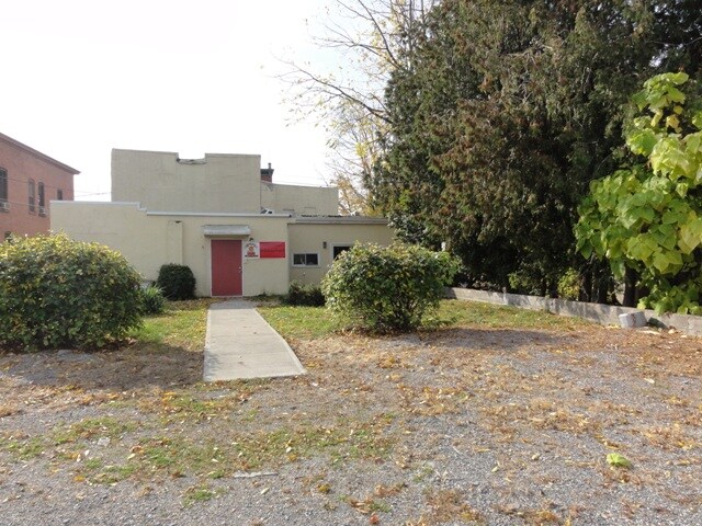 More Photos Of 112 Center St, Canastota Office For Lease