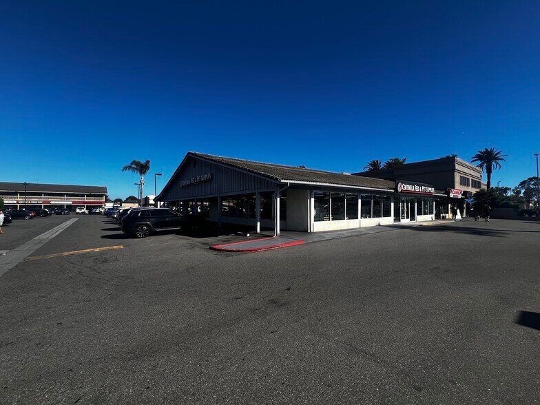 More Photos Of 18582 Beach Blvd, Huntington Beach Unknown For Lease