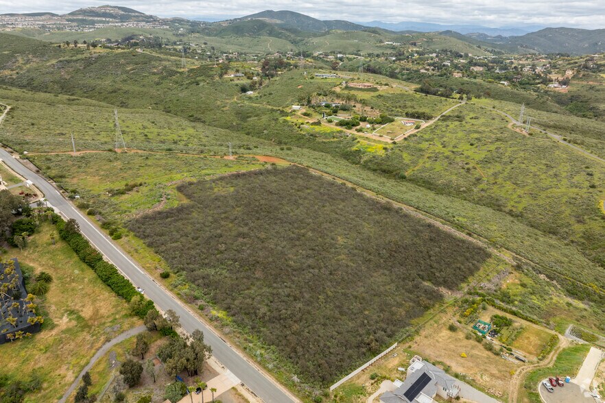 More Photos Of 1735 Rancho Summit Dr, Encinitas Land For Sale