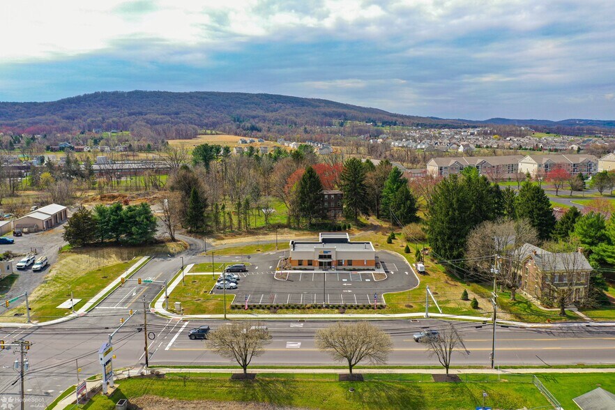 More Photos Of 170 W Main St, Macungie Land For Lease