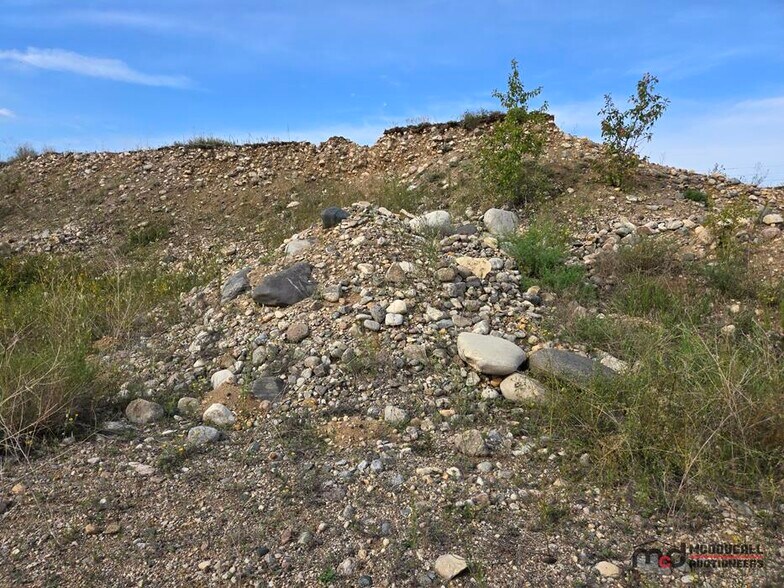 More Photos Of 1 Saskatchewan 240, Mayview Land For Sale