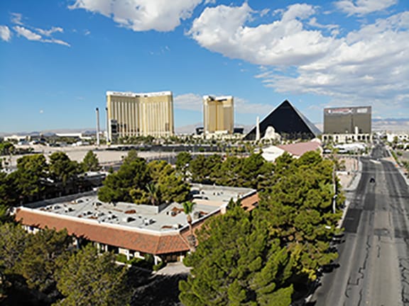 More Photos Of 105-125 E Reno Ave, Las Vegas Office For Lease
