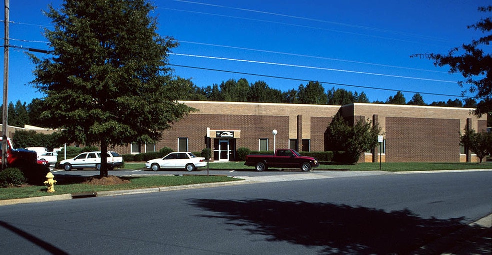 More Photos Of 4740 Dwight Evans Rd, Charlotte Warehouse For Lease
