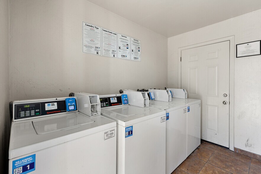 More Photos Of , Austin Multifamily For Sale