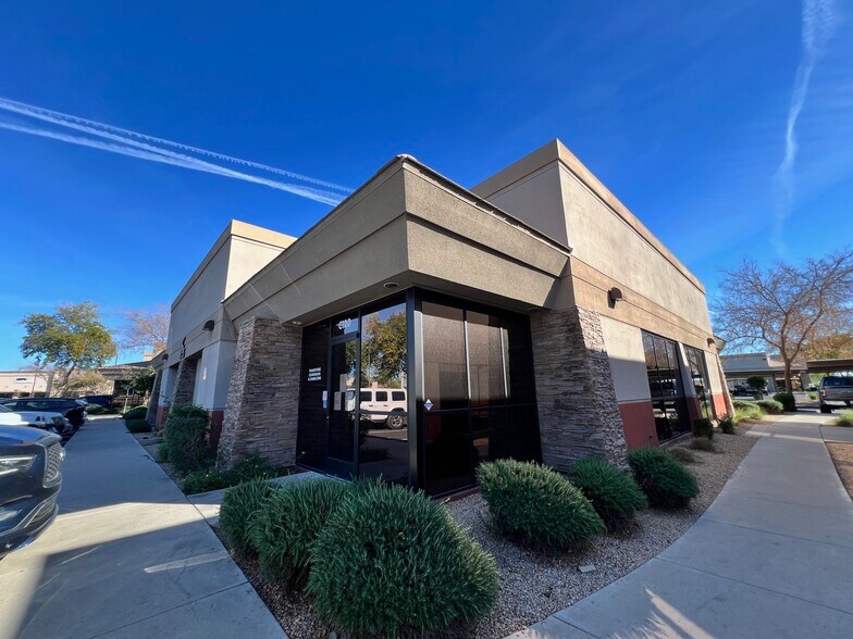 More Photos Of 7155 W Campo Bello, Glendale Office For Lease