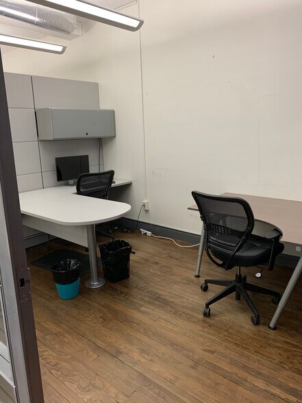 More Photos Of 315 Main St, Huntington General Retail For Lease