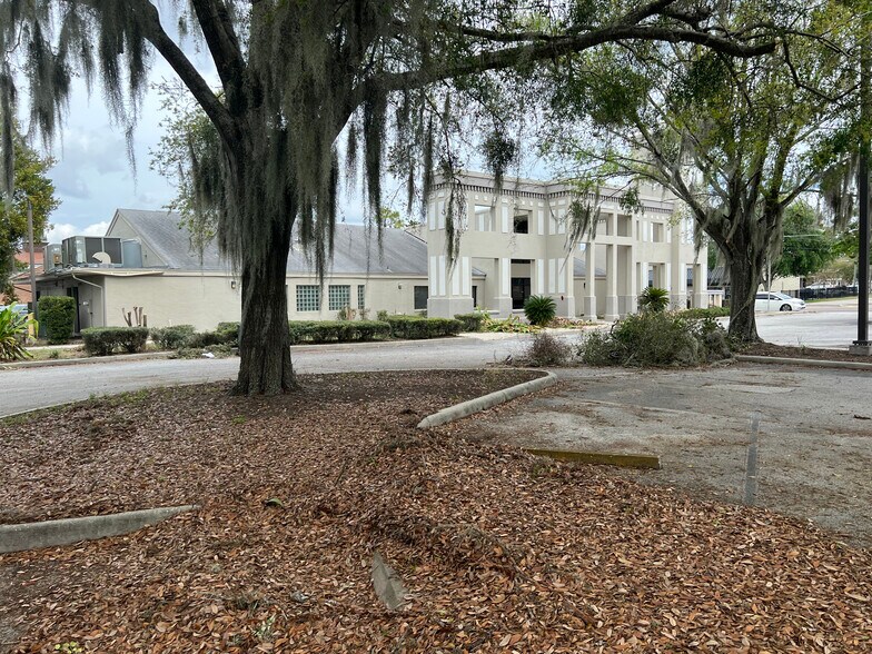 More Photos Of 455 6th St NW, Winter Haven Office For Lease