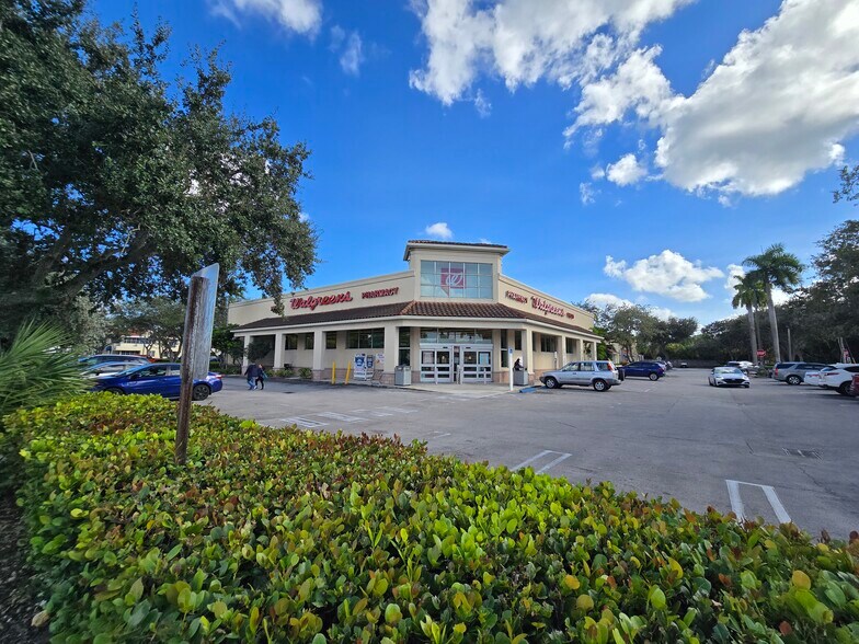 More Photos Of 11190 SW 88th St, Miami Drugstore For Sale