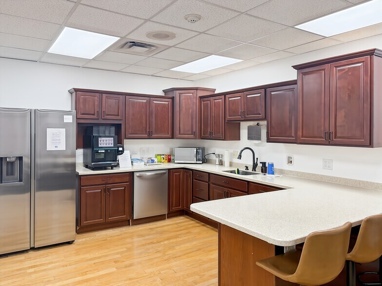 More Photos Of 100 S Main St, Greensburg Coworking Space