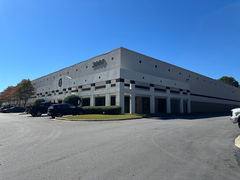 Primary Photo Of 3000 S Corporate Pky, Forest Park Warehouse For Lease