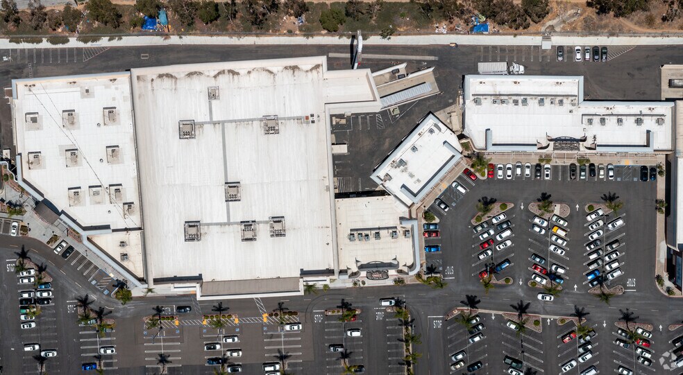More Photos Of 1200-1290 Auto Park Way, Escondido Unknown For Lease