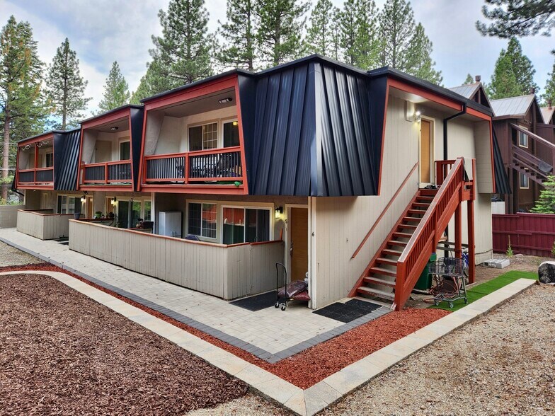 More Photos Of 866 Southwood Blvd, Incline Village Apartments For Sale