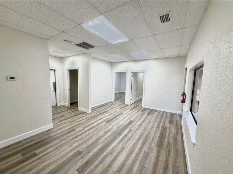 More Photos Of 1805 Canova St SE, Palm Bay Office For Lease