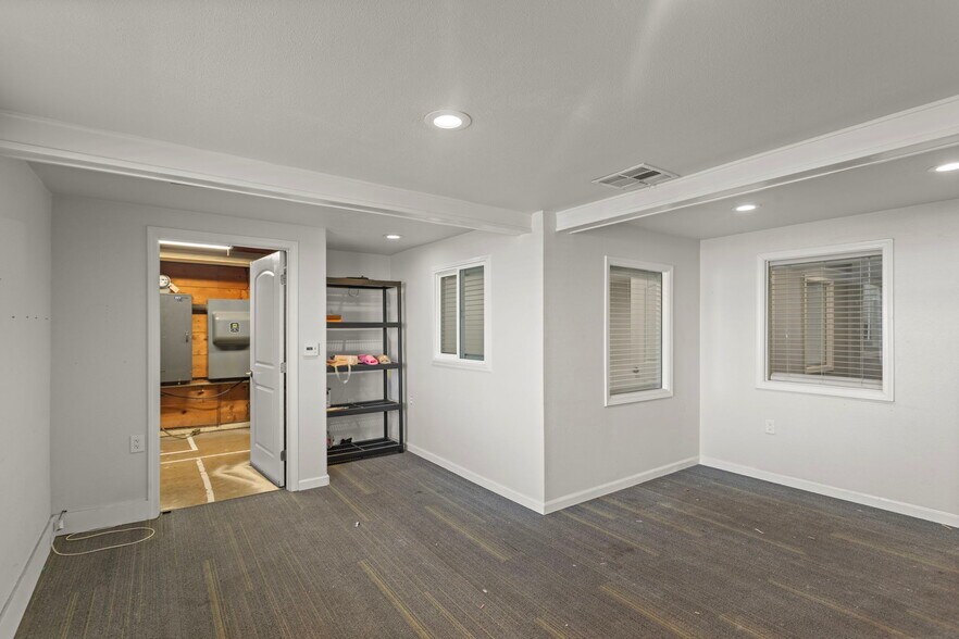 More Photos Of 4260 W Artesia Ave, Fullerton Warehouse For Sale