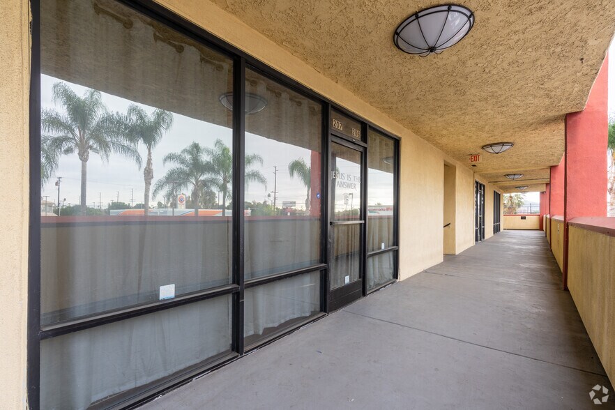 More Photos Of 1624-1642 Puente Ave, Baldwin Park Unknown For Lease