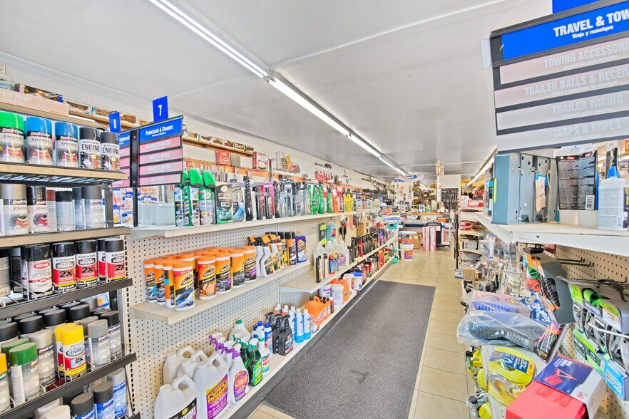 More Photos Of 220 E Aspen Ave, Fruita General Retail For Sale