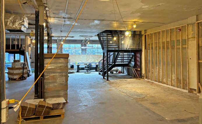 More Photos Of 459 Ouellette Av, Windsor Restaurant For Sale