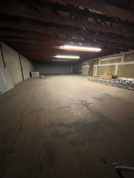 More Photos Of 1209 SE 10th St, Cape Coral Warehouse For Lease