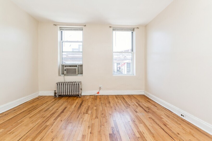 More Photos Of 4132 53rd St, Woodside Apartments For Sale