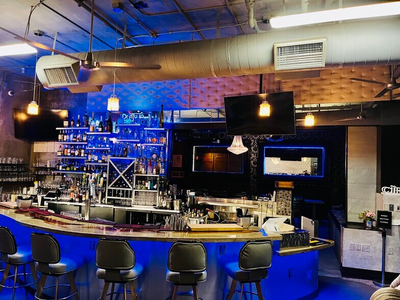 More Photos Of 353 E Bonneville Ave, Las Vegas Apartments For Lease