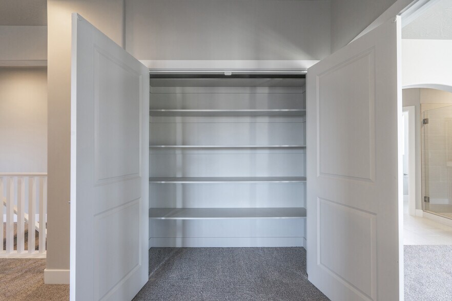 More Photos Of 278 2020 w, Hurricane Specialty For Sale