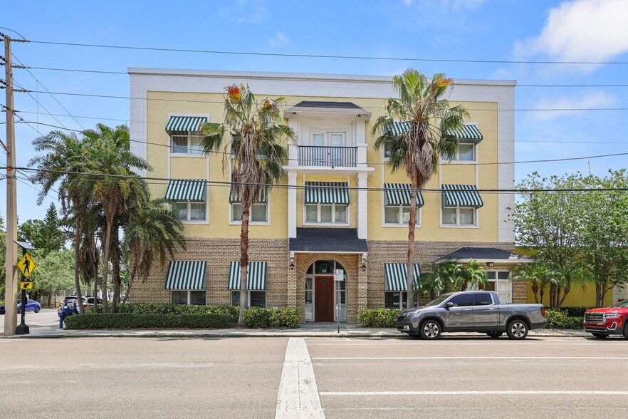 Primary Photo Of 155 8th St N, Saint Petersburg Office Residential For Lease