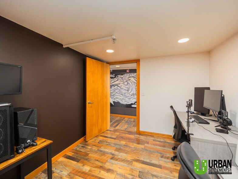More Photos Of 417 W 1st Ave, Spokane Office For Sale