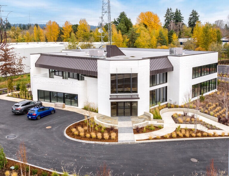 More Photos Of 10255 SW Arctic Dr, Beaverton Office For Lease