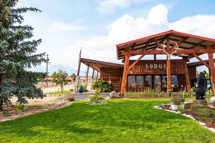 More Photos Of 825 Hwy 160, Fort Garland Hotel For Sale