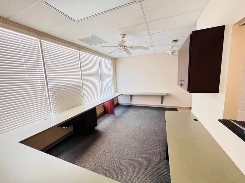 More Photos Of 3221 Tamiami Trl, Port Charlotte Medical For Lease