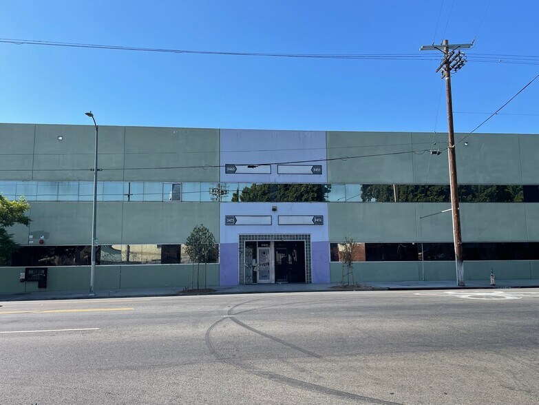 Primary Photo Of 3449 S Main St, Los Angeles Manufacturing For Lease