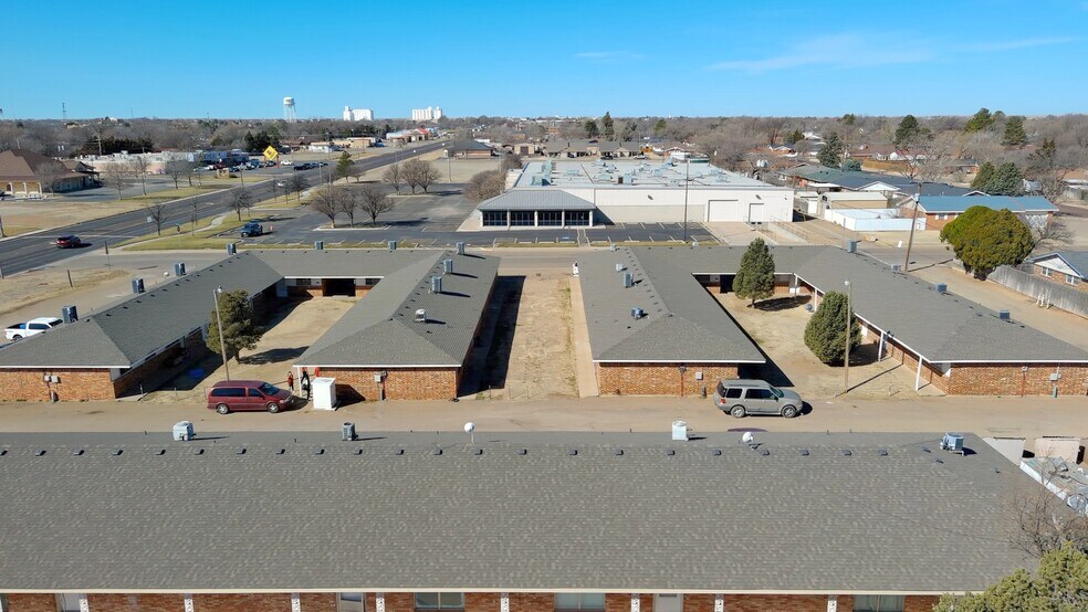 More Photos Of 1725 E 1st St, Dumas Multifamily For Sale
