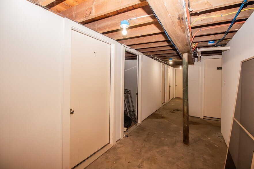 More Photos Of 56 Cohasset St, Worcester Multifamily For Sale