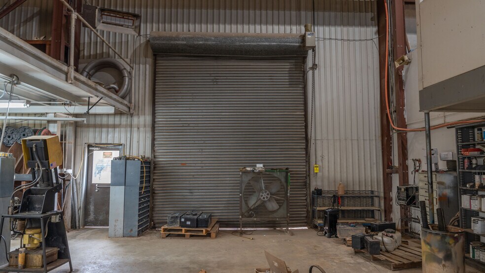 More Photos Of 11708 GA Highway 24 W, Sandersville Warehouse For Sale