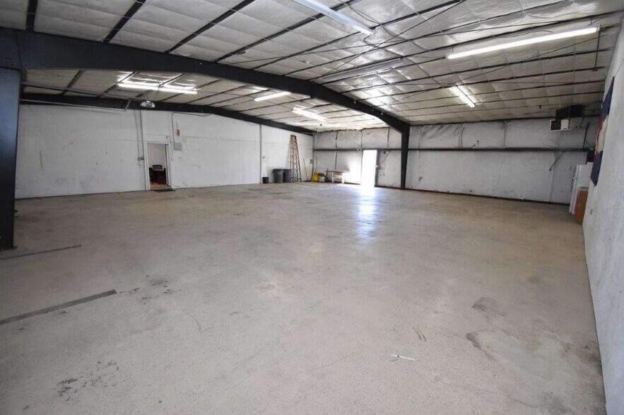 More Photos Of 4220 Jason St, Denver Warehouse For Lease