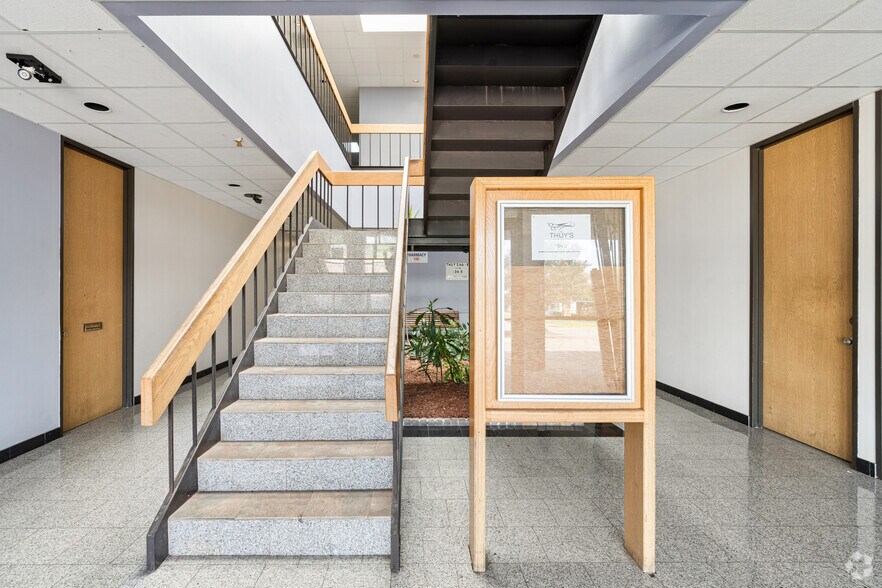 More Photos Of 8240 Antoine Dr, Houston Medical For Sale