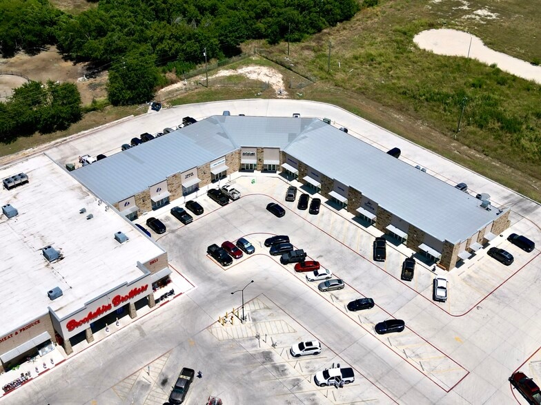 Primary Photo Of 180 Town Center Blvd, Jarrell Storefront For Lease