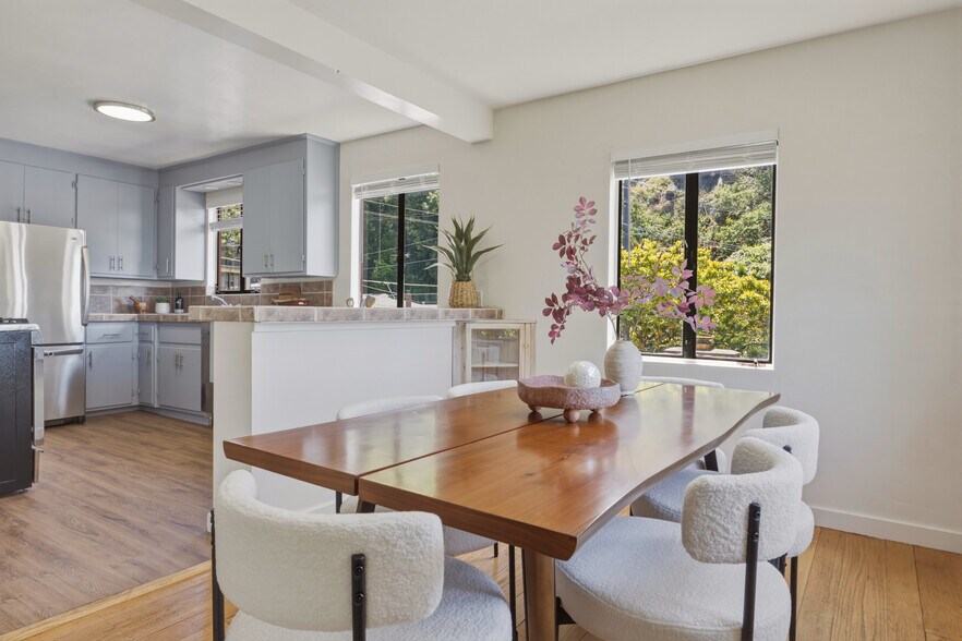 More Photos Of 7 El Portal Ct, Berkeley Multifamily For Sale