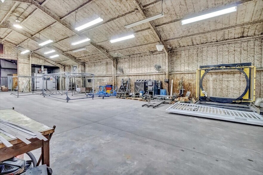 More Photos Of 438 Sardis Church Rd, Moultrie Industrial For Sale