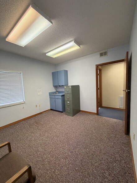 More Photos Of 1400 W Oak St, Kissimmee Medical For Sale