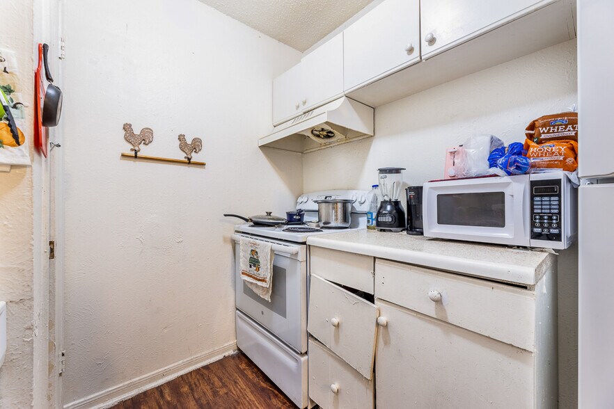 More Photos Of 2912 N Beaton St, Corsicana Apartments For Sale