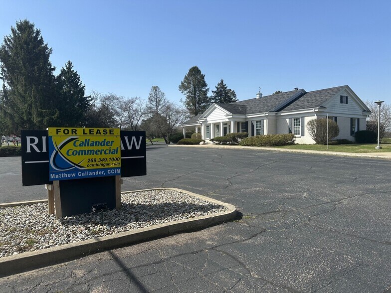 Primary Photo Of 8275 N 32nd St, Richland Office For Lease