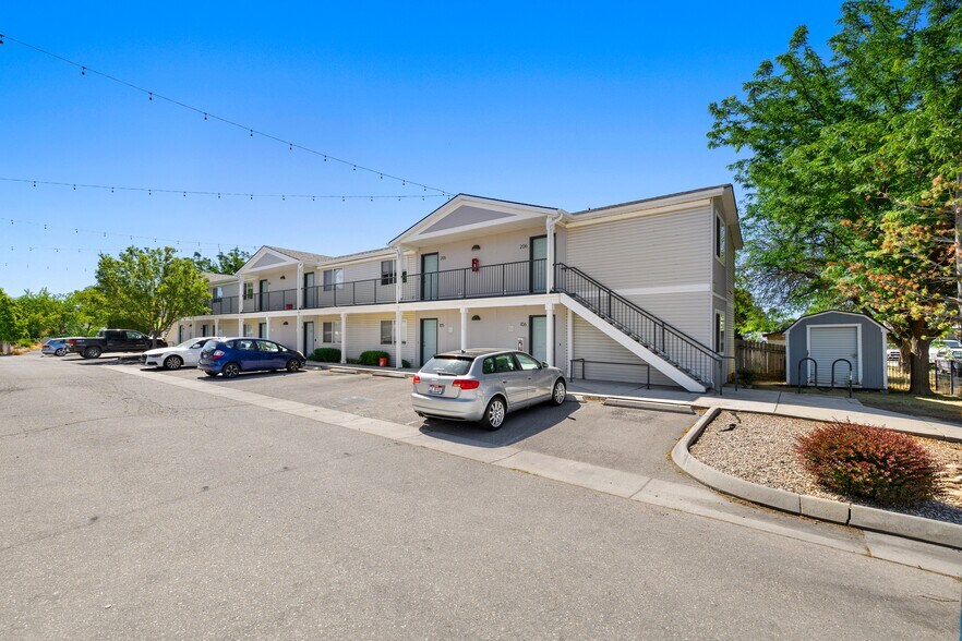 More Photos Of 1677-1689 N Raymond St, Boise Apartments For Sale