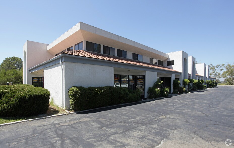 More Photos Of 25801 Obrero, Mission Viejo Light Manufacturing For Lease