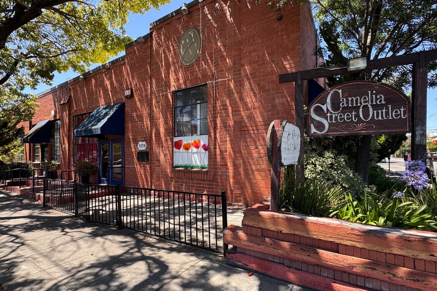 Primary Photo Of 1329 9th St, Berkeley Storefront Retail Office For Lease