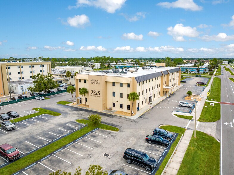 More Photos Of 2525 Harbor Blvd, Port Charlotte Medical For Lease