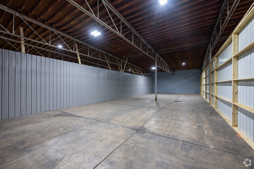 More Photos Of 5709 Robin Wood Ln, Winston-Salem Unknown For Lease